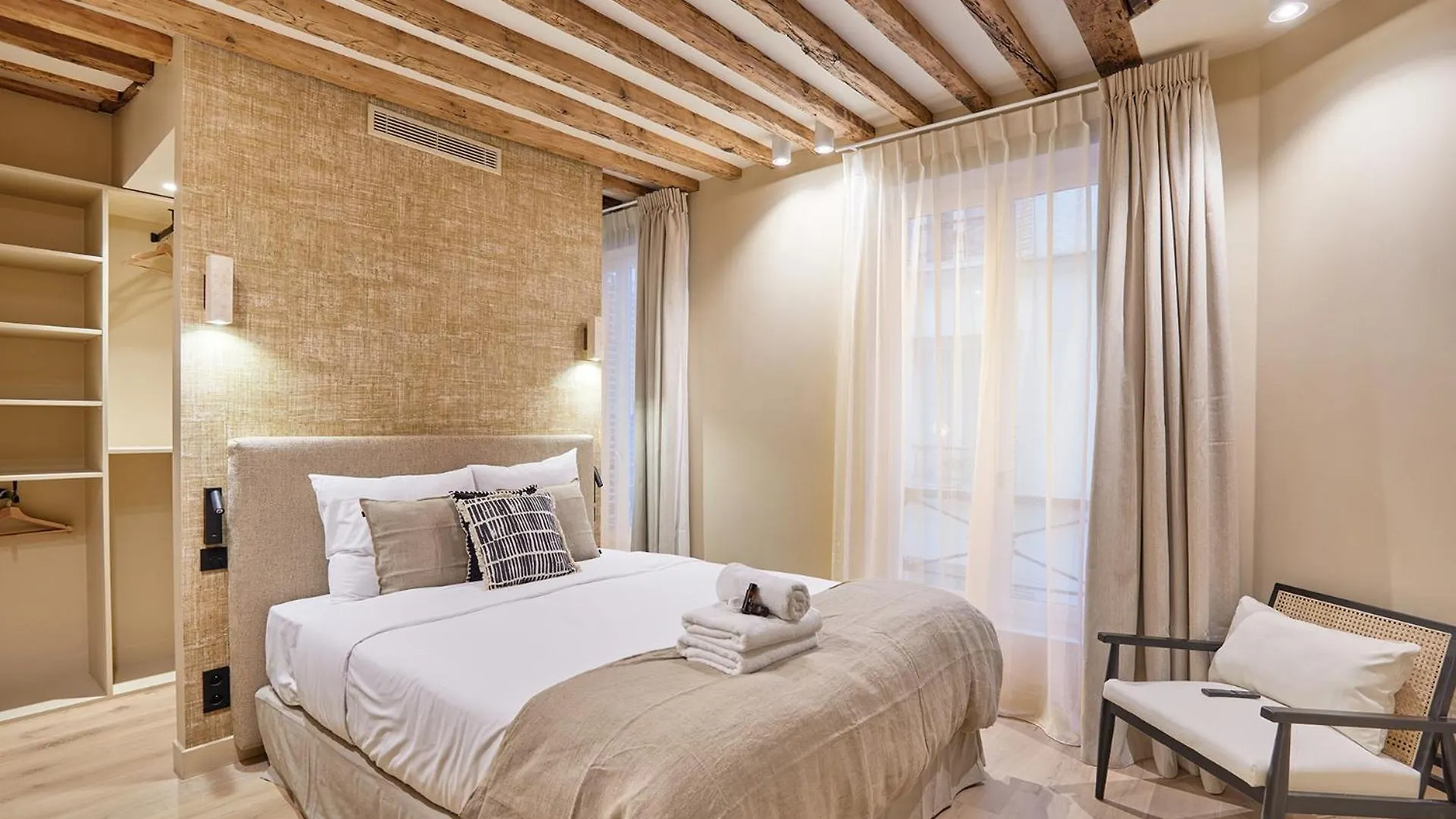 Au Coeur De Madeleine By Prestige Apartment